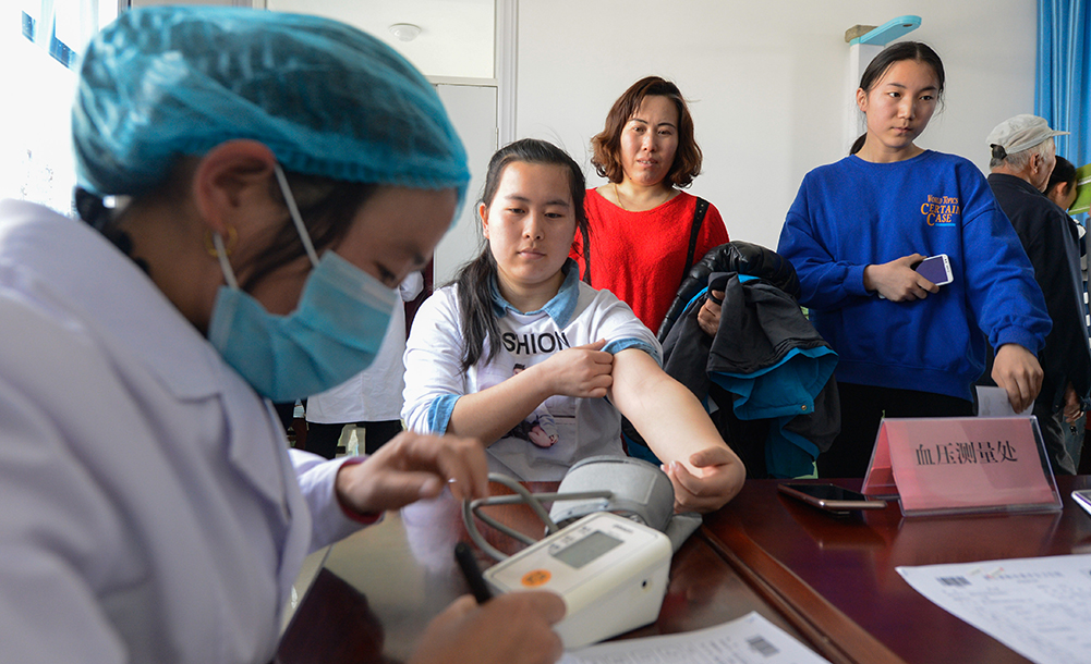 新疆：2019年全民健康体检工作陆续启动